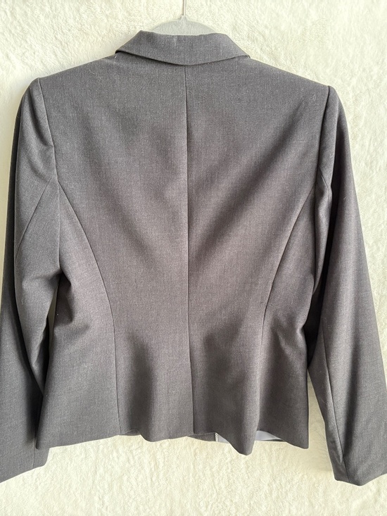 NWOT Calvin Klein Suit Jacket - Charcoal Gray - Size 6P - Picture 11 of 12